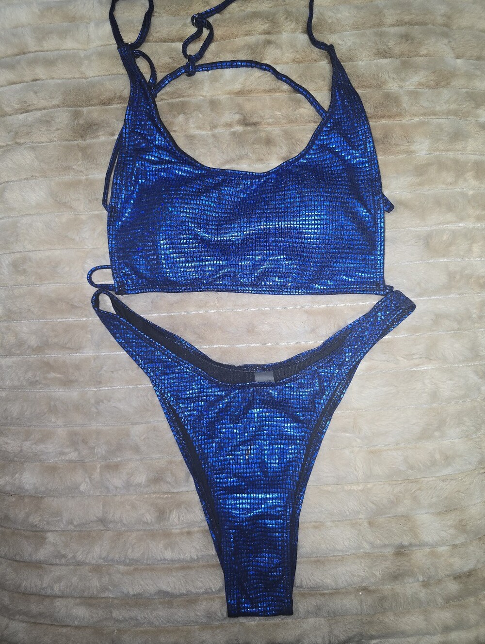 Blue Metallic Two-Piece Women's Swim Set - Shimmer Bikini Top & High-Cut Bottom